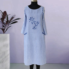 Load image into Gallery viewer, ELSA Cotton, Striped Kurta with Patch work Detail