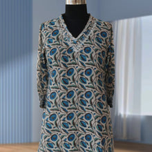 Load image into Gallery viewer, EVONA Chanderi, Printed with Zari Embroidered work Kurta