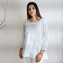 Load image into Gallery viewer, BEENA Hand Embroidery Cotton Flex Top
