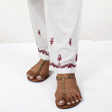 Load image into Gallery viewer, DORA Cotton, Block Print, Hand Embroidery & Lace Work Kurta with Hand Embroidery Pants