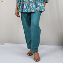 Load image into Gallery viewer, TAANYA Cotton Jaipuri Block Print Angrakha Wrap Top with Side Tie