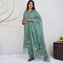 Load image into Gallery viewer, SATYA Pure Cotton, Jaipuri Block Print, Hand Embroidery Kurta with Chitra Pants