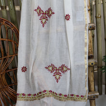 Load image into Gallery viewer, Chanderi Dupatta Hand Embroidery/ Chikankari with Jaali work