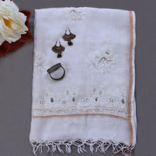 Load image into Gallery viewer, Kota Dupatta Hand Embroidery with Kardana work