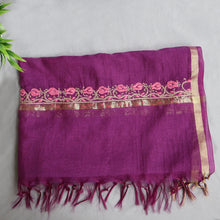 Load image into Gallery viewer, Chanderi Dupatta Hand Embroidery/ Chikankari with Jaali work