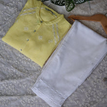 Load image into Gallery viewer, ALISHA Pure Linen Hand Embroidered Kurta with embroidered pant