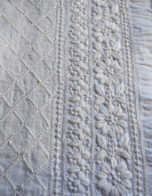 Load image into Gallery viewer, MORA Pure Cotton Hand Embroidered Tunic Top Kurti