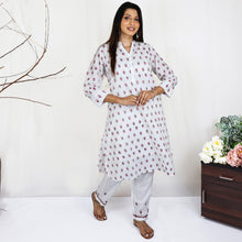 Load image into Gallery viewer, DORA Cotton, Block Print, Hand Embroidery &amp; Lace Work  Kurta with Hand Embroidery Pants
