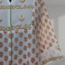 Load image into Gallery viewer, JAIE Block Printed Cotton Hand Embroidered Kurta
