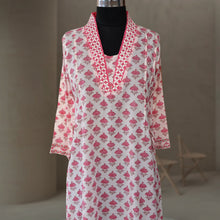 Load image into Gallery viewer, PALLAVI Block Printed Cotton Hand Embroidered Kurta
