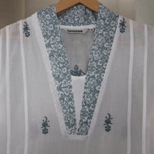 Load image into Gallery viewer, PALLAVI Cotton Mulmul Hand Embroidered Kurta
