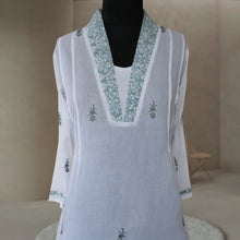 Load image into Gallery viewer, PALLAVI Cotton Mulmul Hand Embroidered Kurta
